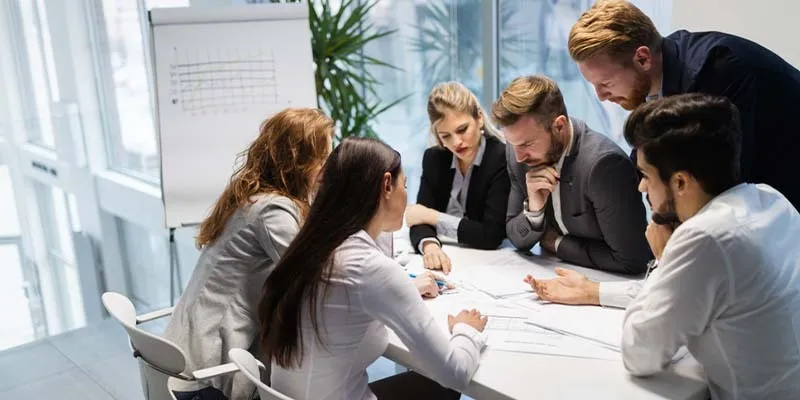 Une équipe de professionnels du suivi des travaux